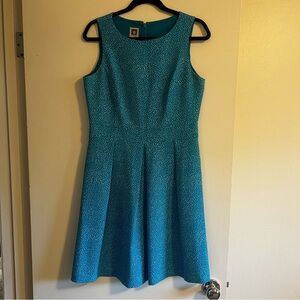 Sleeveless blue dress